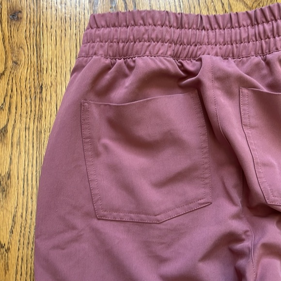 Figs High Waisted Zamora Joggers - Picture 13 of 15